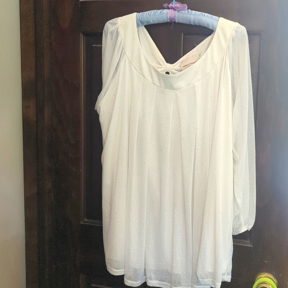 Sparkling polyester lined dressy blouse